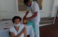 Aplican la vacuna bajos presidencia mpal. la primera, segunda o refuerzo