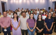 Entrega Indira Certificados de transparencia a 49 instituciones de la Asistencia Privada