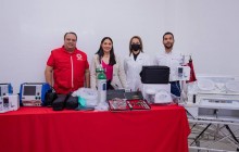 Gobernadora entra equipo a la Cruz Roja para mejorar atención